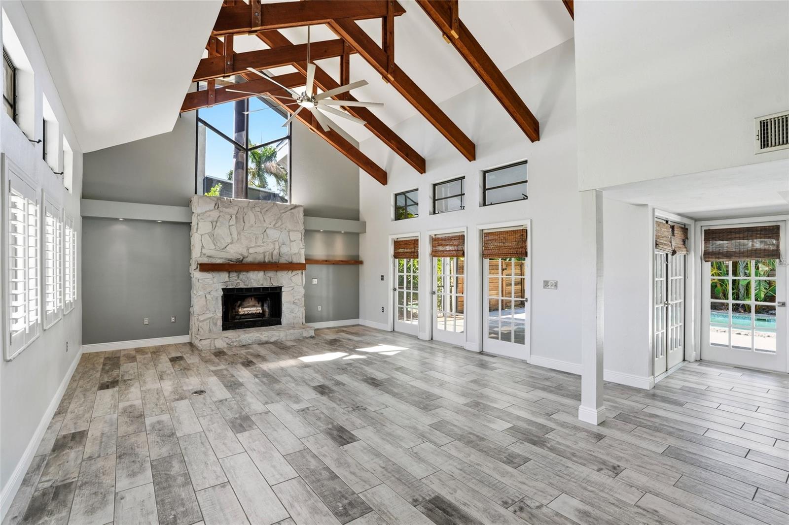 MCGREGOR ISLES - Residential