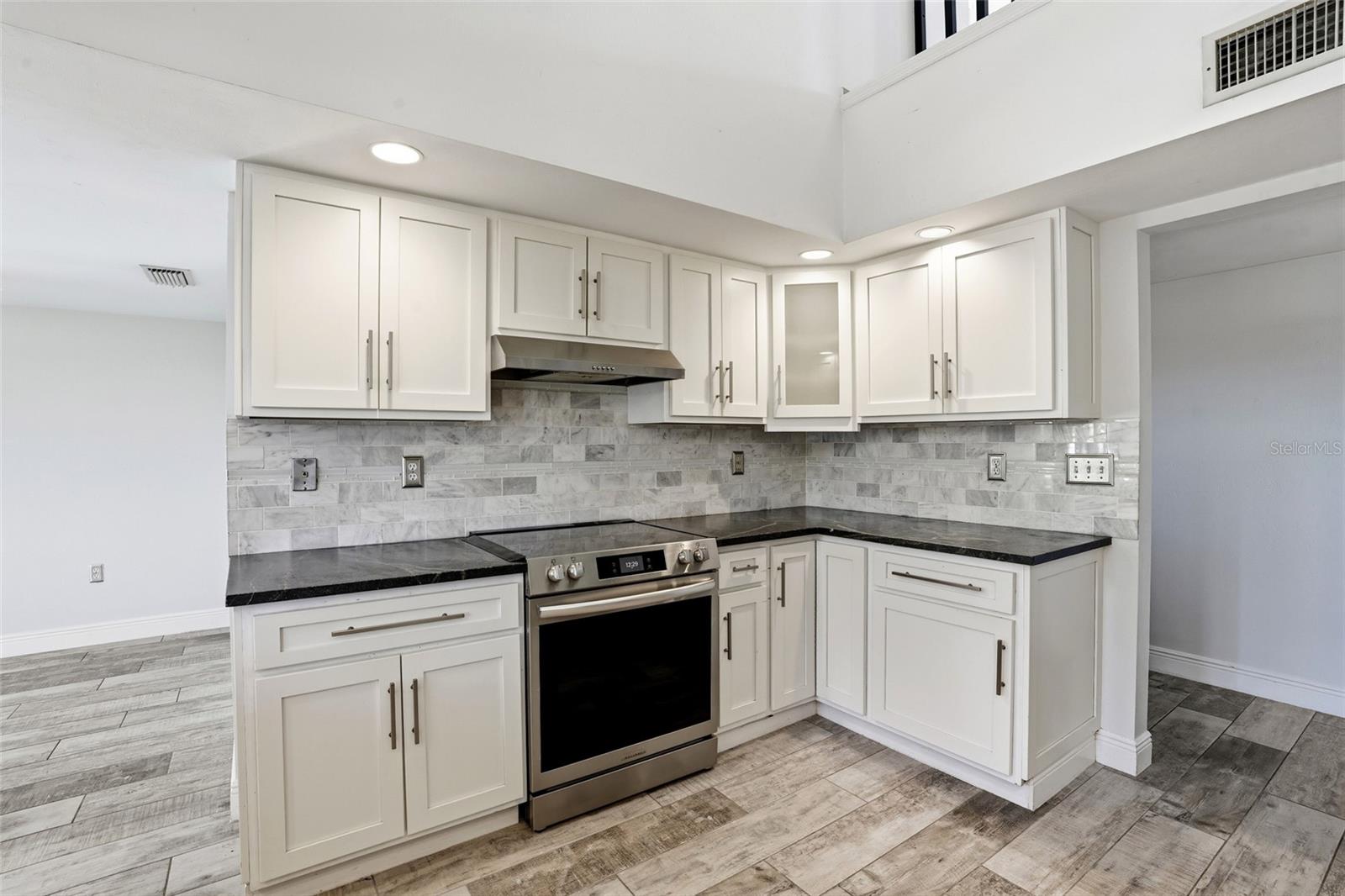 MCGREGOR ISLES - Residential