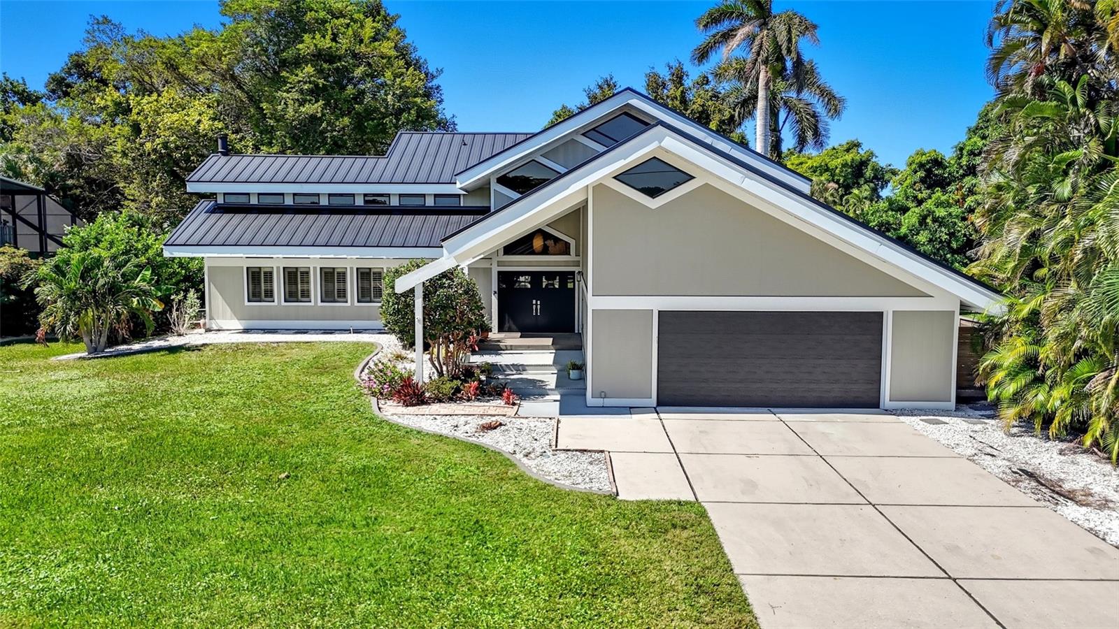 MCGREGOR ISLES - Residential