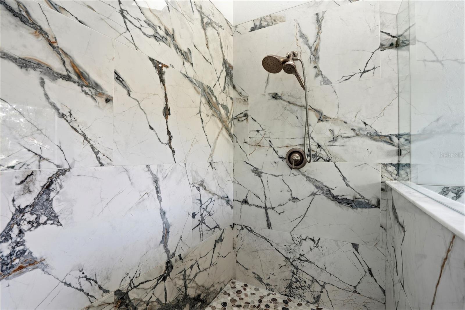 MCGREGOR ISLES - Residential