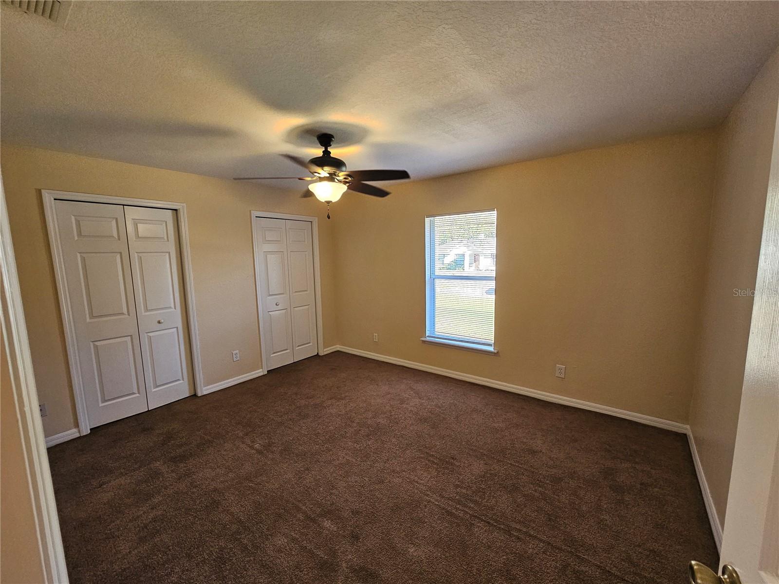 SILVER SPGS SHORES UN 25 - Residential Lease