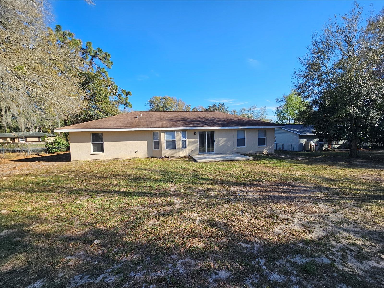 SILVER SPGS SHORES UN 25 - Residential Lease