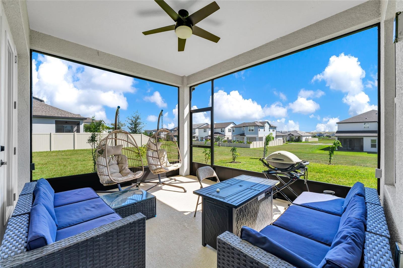 SILVERLEAF RESERVE/HAMLIN PH 2 - Residential Lease