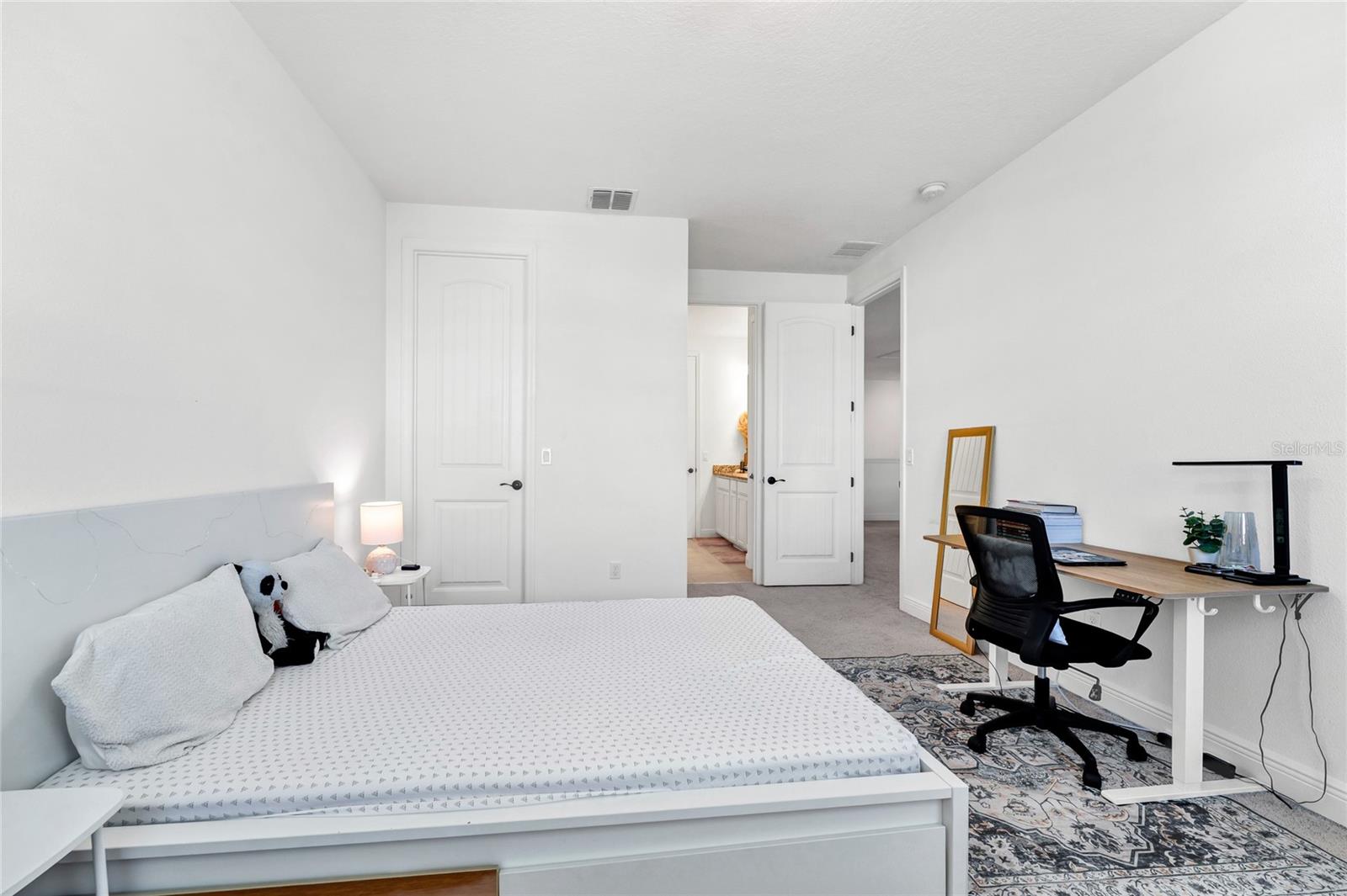 SILVERLEAF RESERVE/HAMLIN PH 2 - Residential Lease