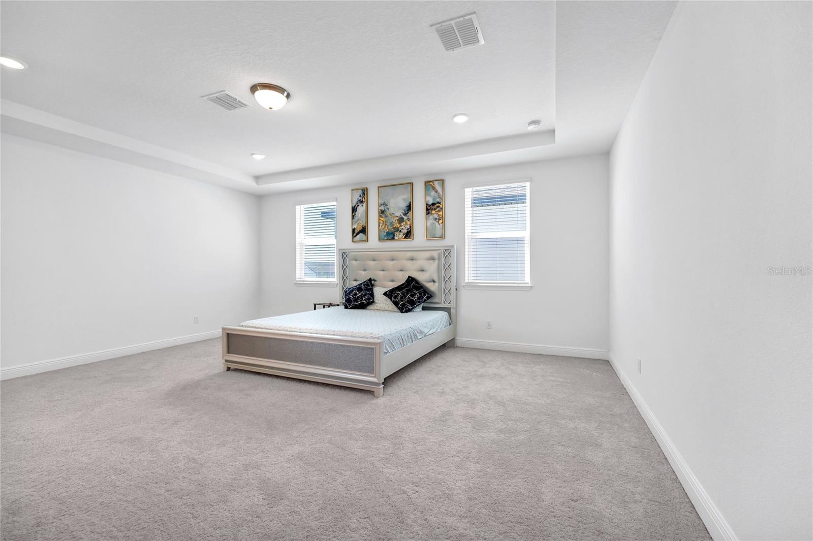 SILVERLEAF RESERVE/HAMLIN PH 2 - Residential Lease