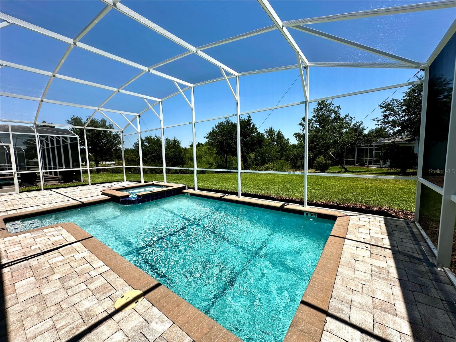 1513 MAIDSTONE COURT