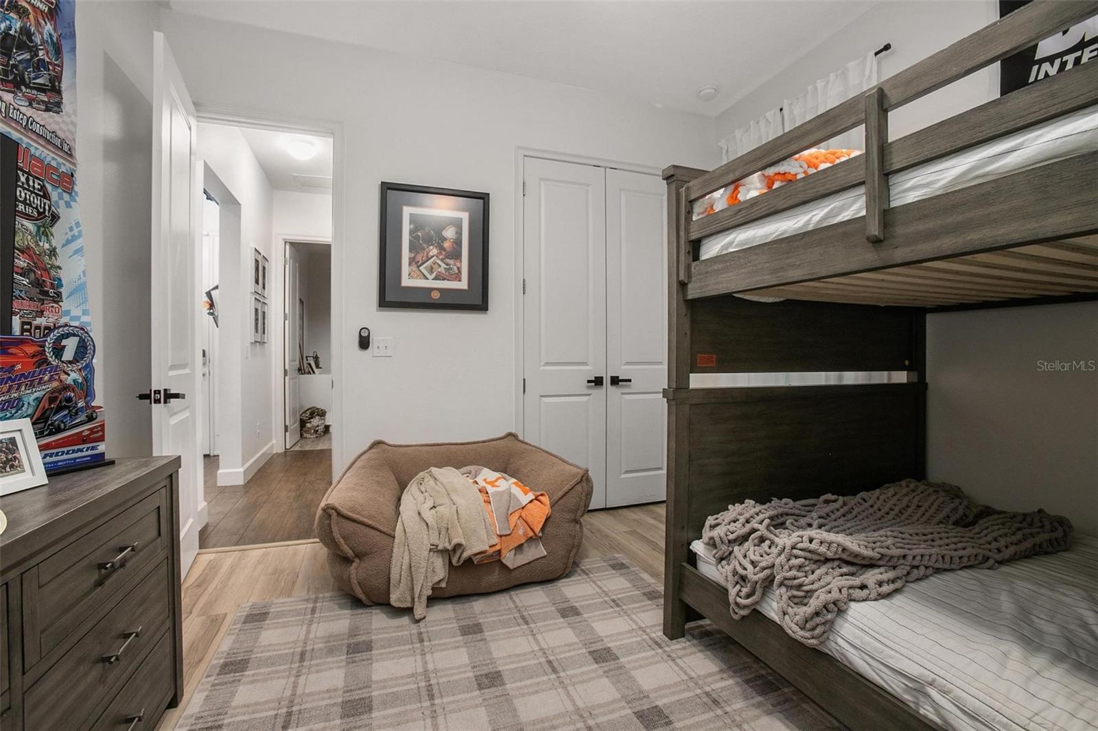 CHELSEA PLACE PH 02 - Residential