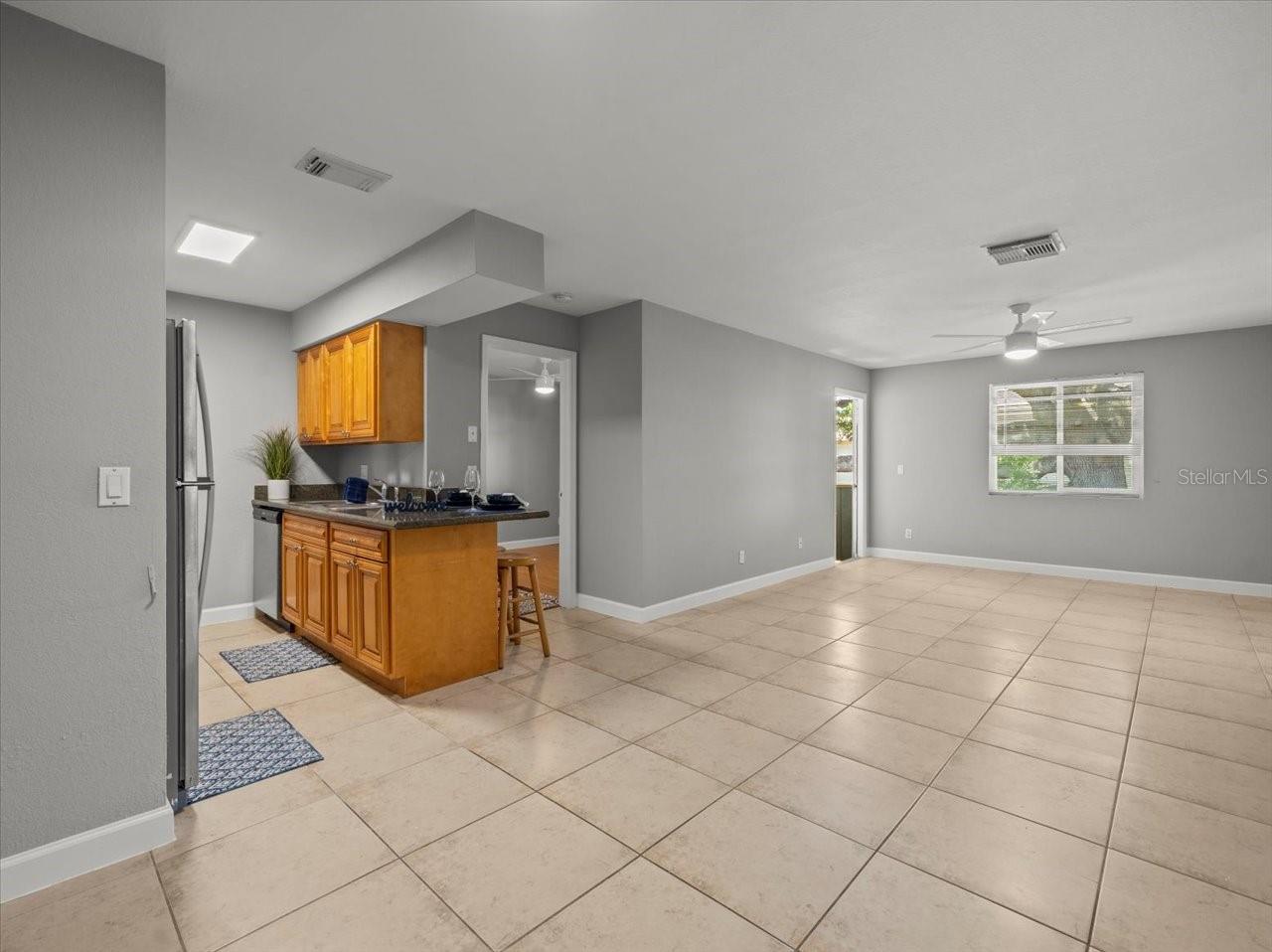 THE HAMPTONS AT BRANDON A CONDO - Residential