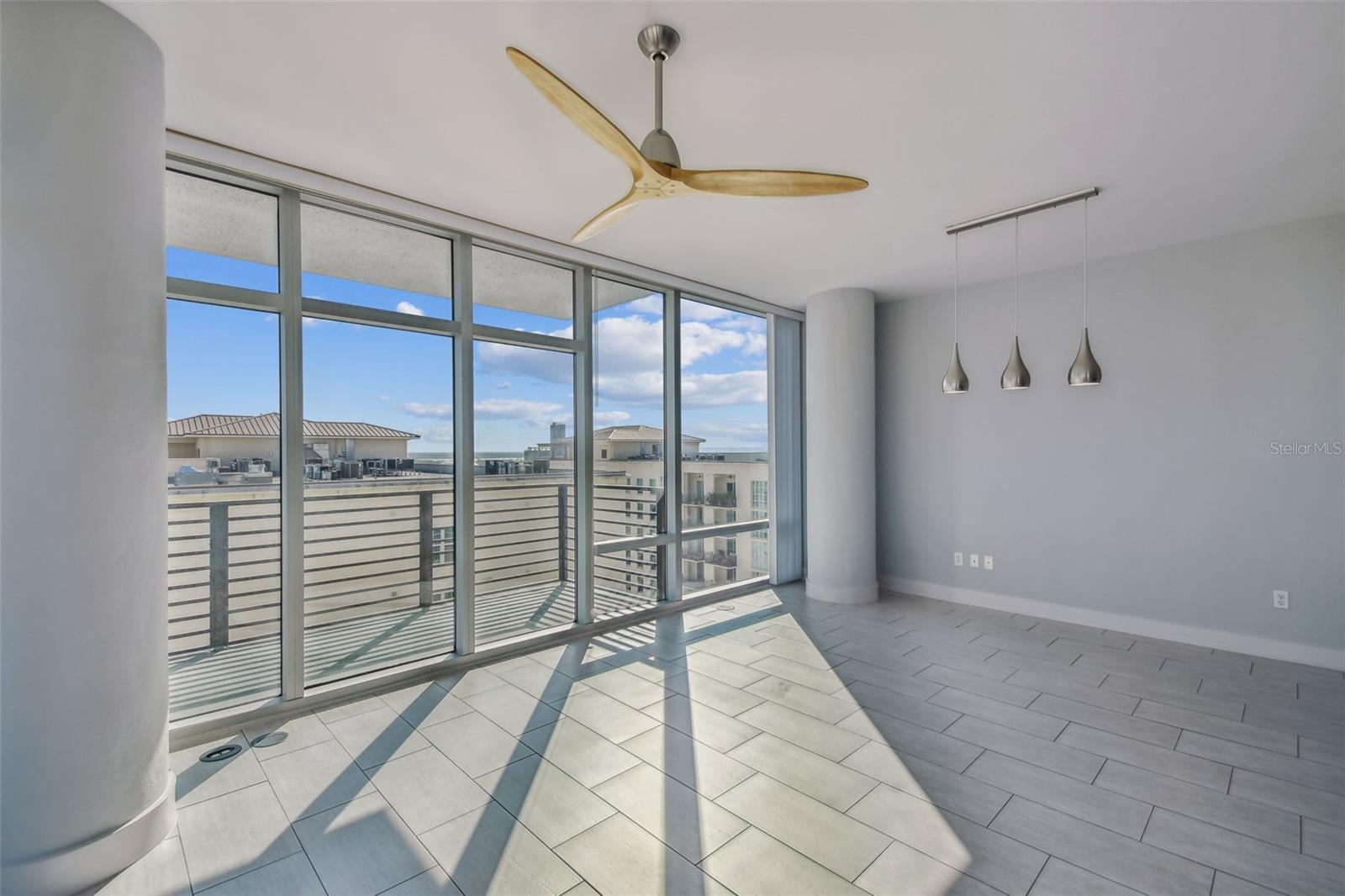 1208 E KENNEDY BOULEVARD 1115