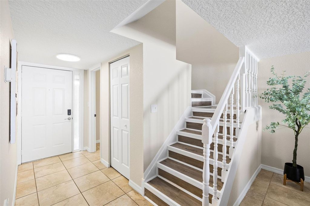 Photo of 7256 Moffatt Lane N, Pinellas Park, FL 33781 (MLS # TB8500588)