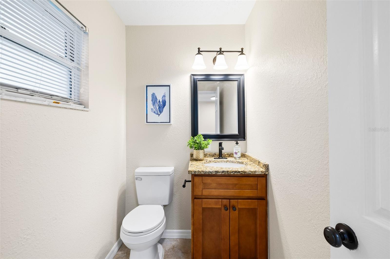 TOWNHOUSES AT BONNIE BAY CONDO - Residential