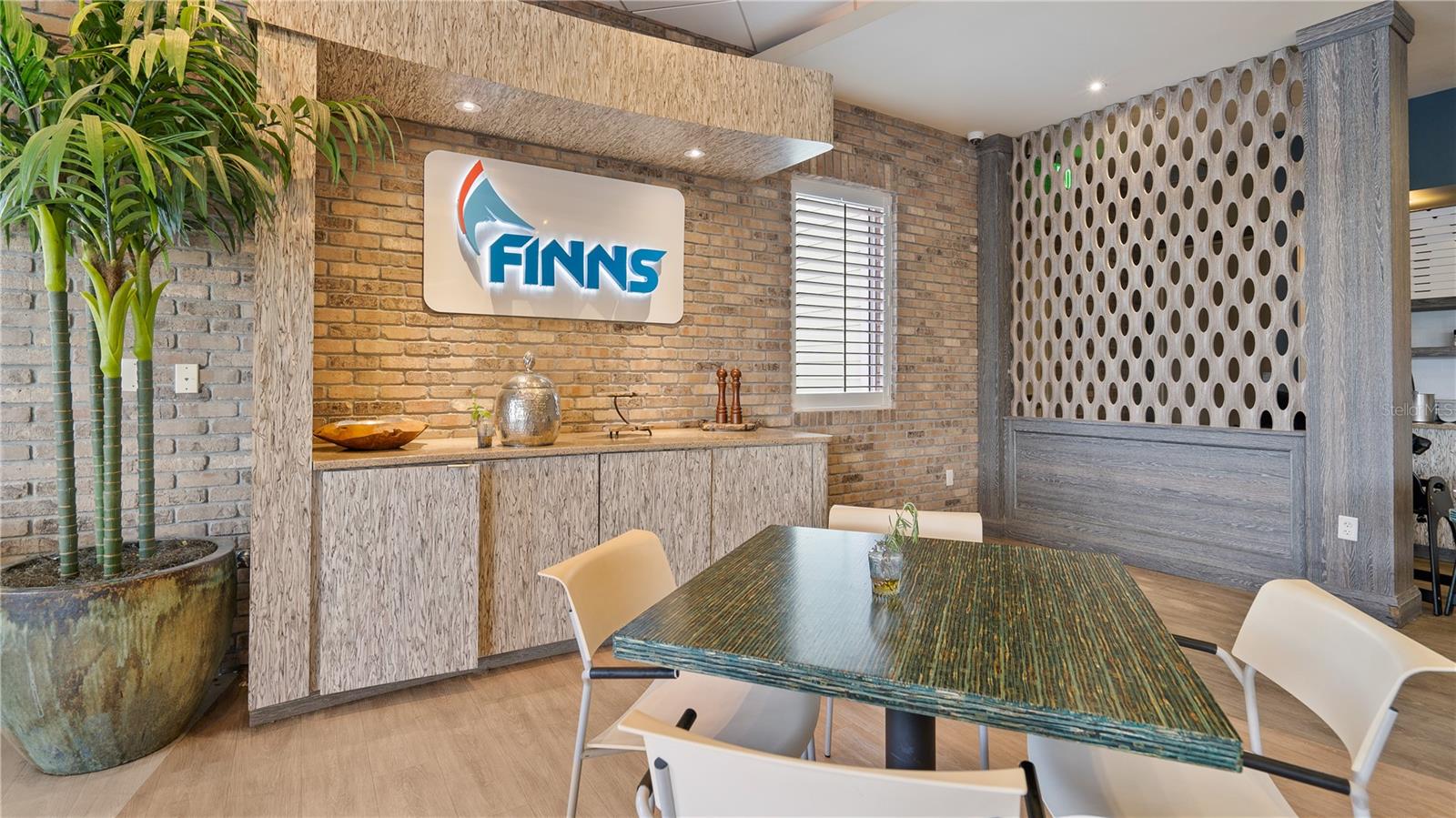 REUNION VILLAGE 40S - Residential