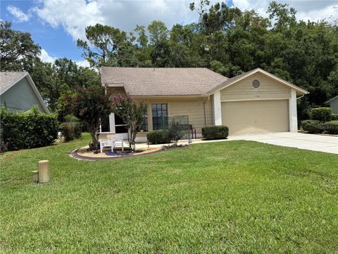 Photo of 11728 Aspenwood Drive, New Port Richey, FL 34654 (MLS # W7877489) Photo of 11728 Aspenwood Drive, New Port Richey, FL 34654 (MLS # W7877489)