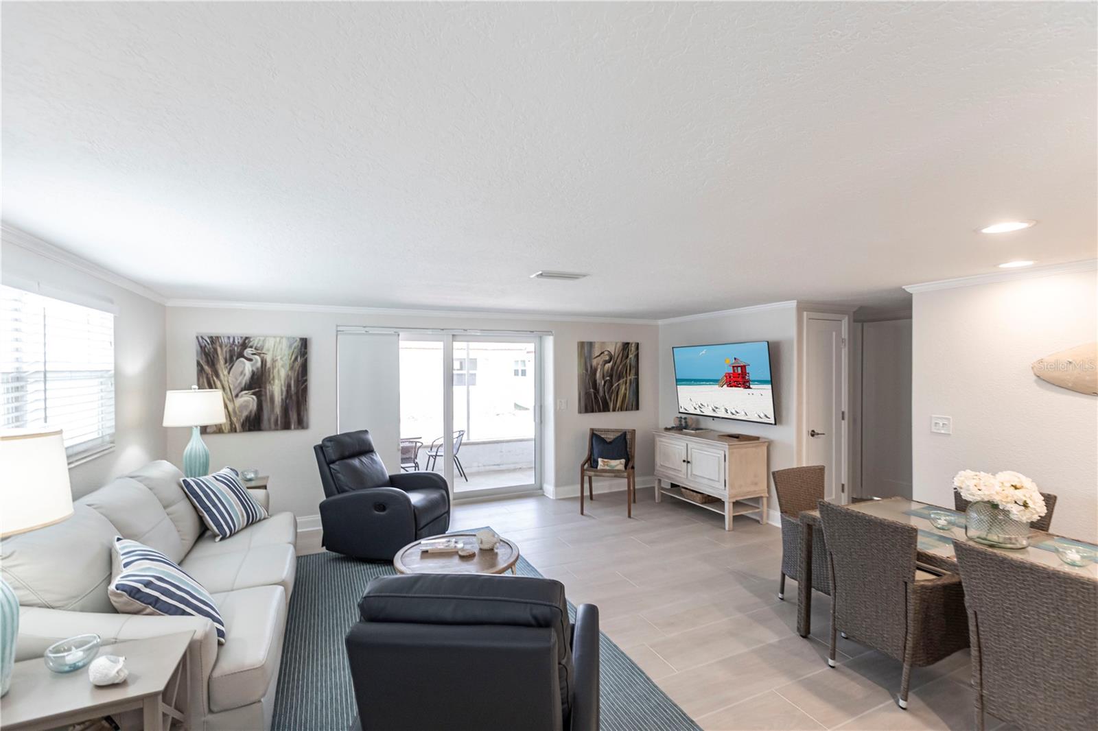 6154 MIDNIGHT PASS ROAD D15