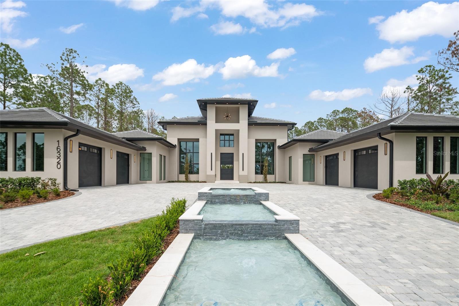 16320 PENDIO DRIVE