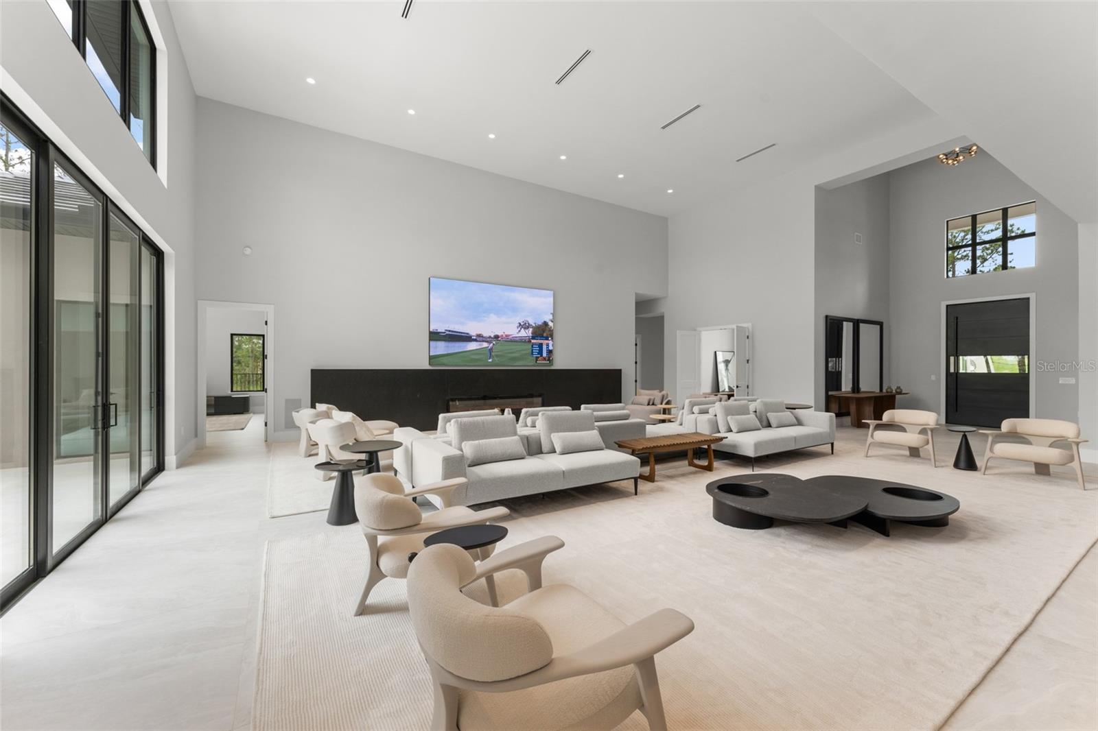 BELLA COLLINA SUB - Residential