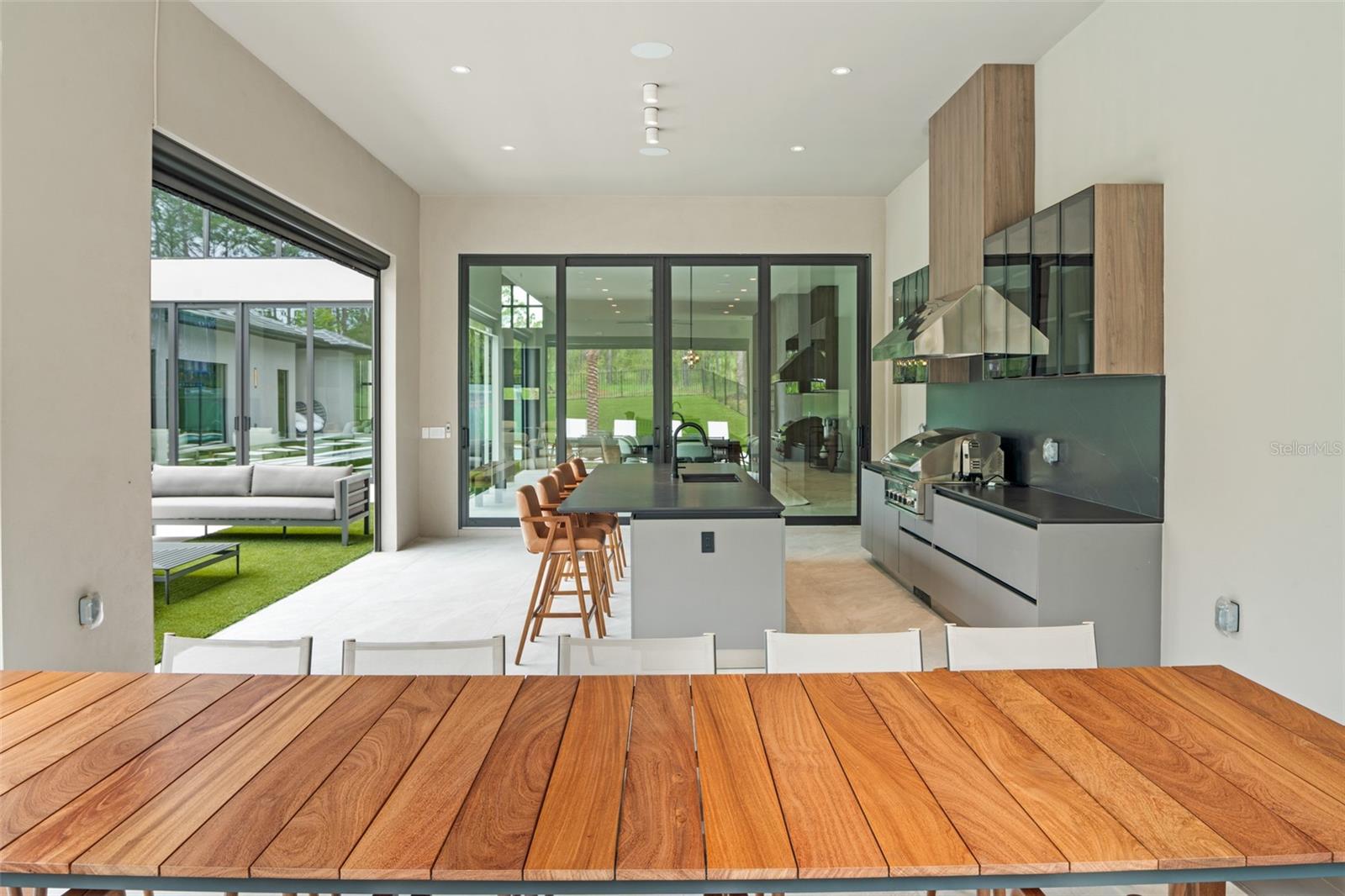 BELLA COLLINA SUB - Residential