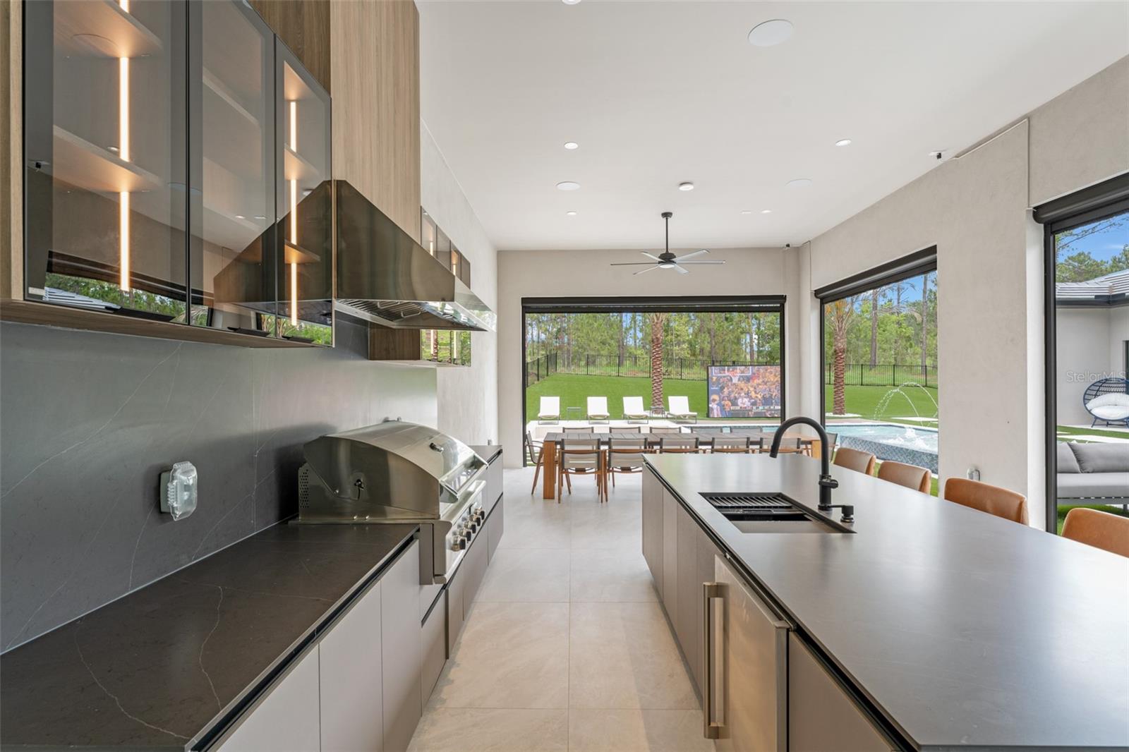 BELLA COLLINA SUB - Residential