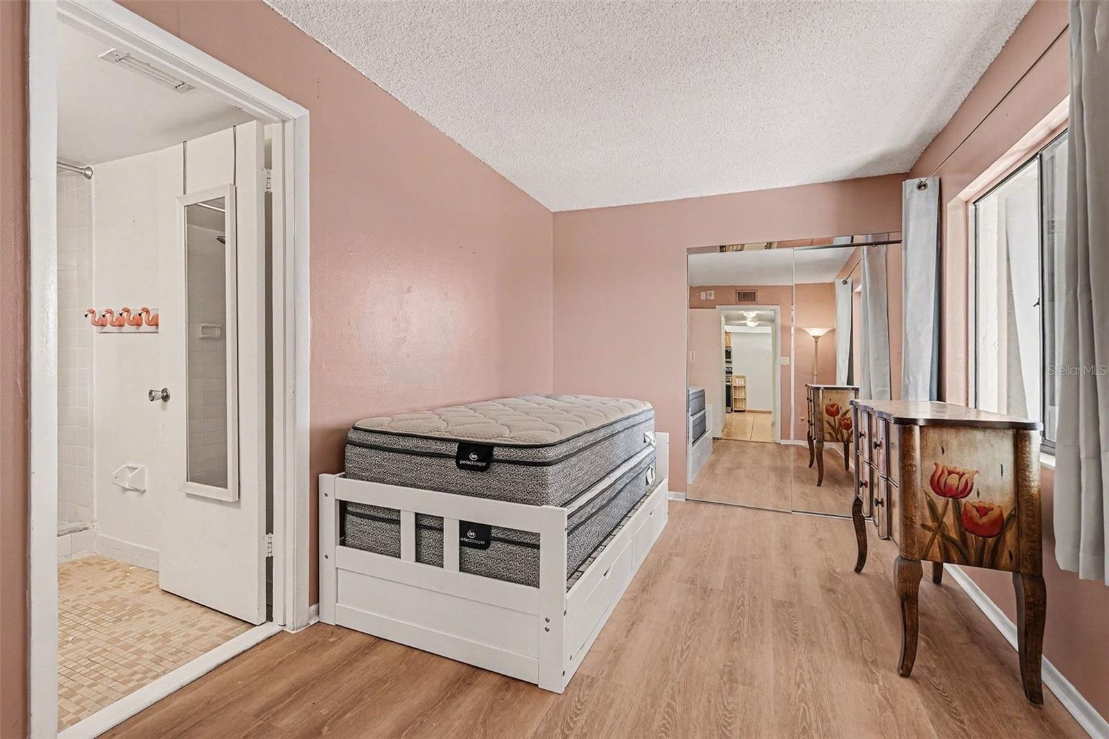 TARPON POINT CONDO - Residential