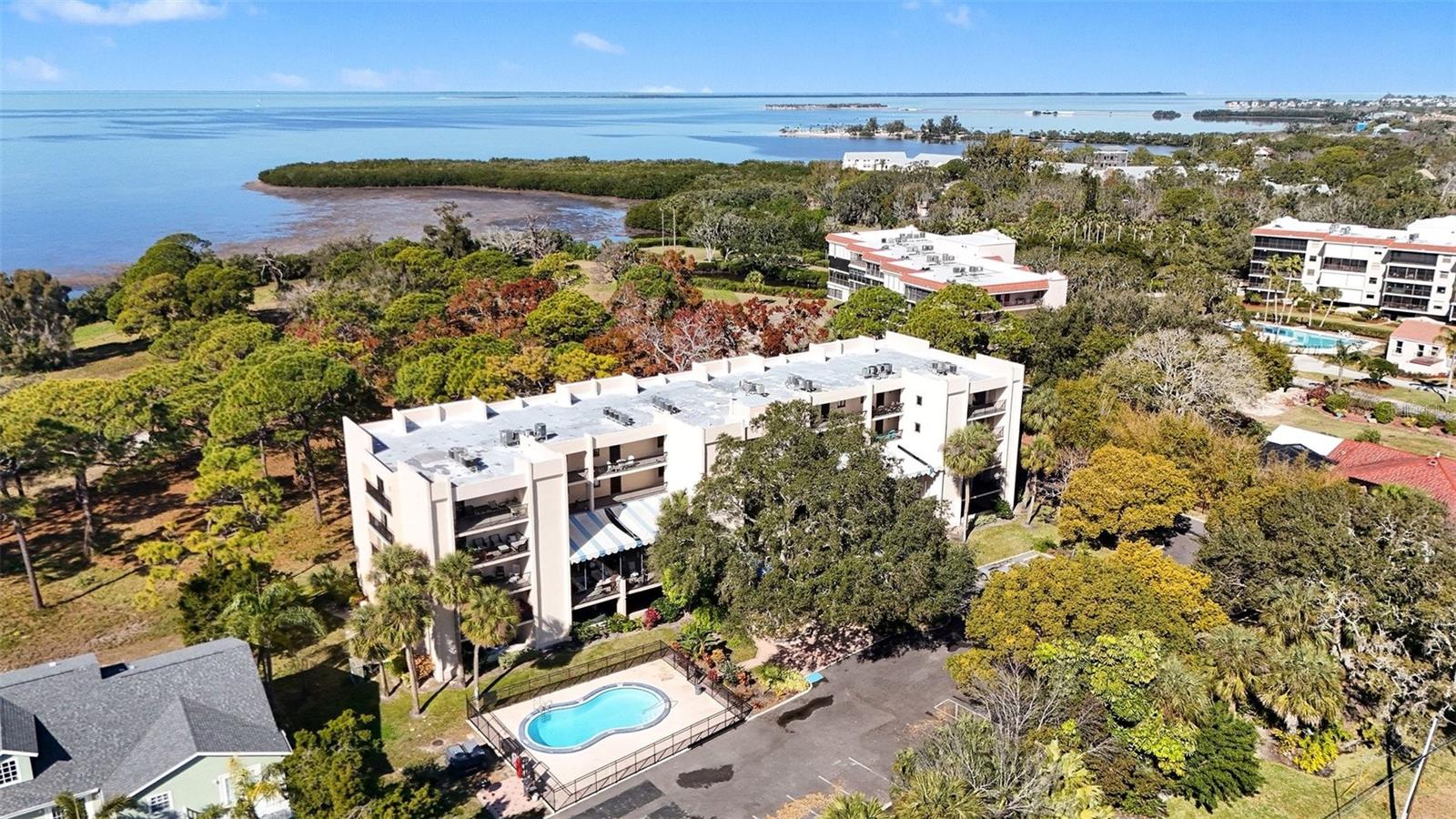 TARPON POINT CONDO - Residential