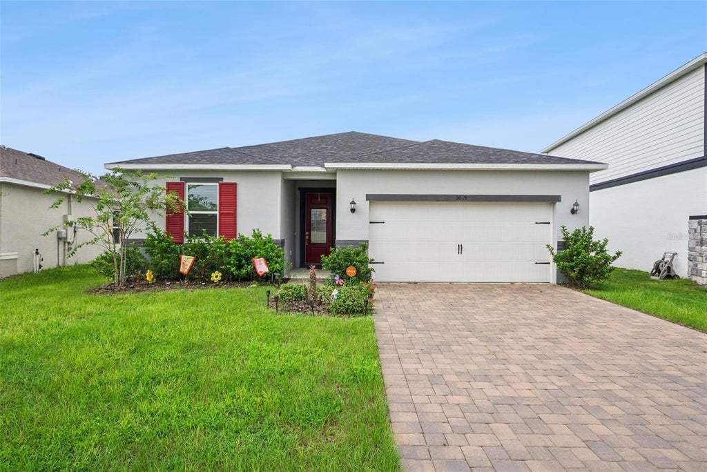 Photo of 3019 Sanctuary Drive, Clermont, FL 34714 (MLS # O6441271)