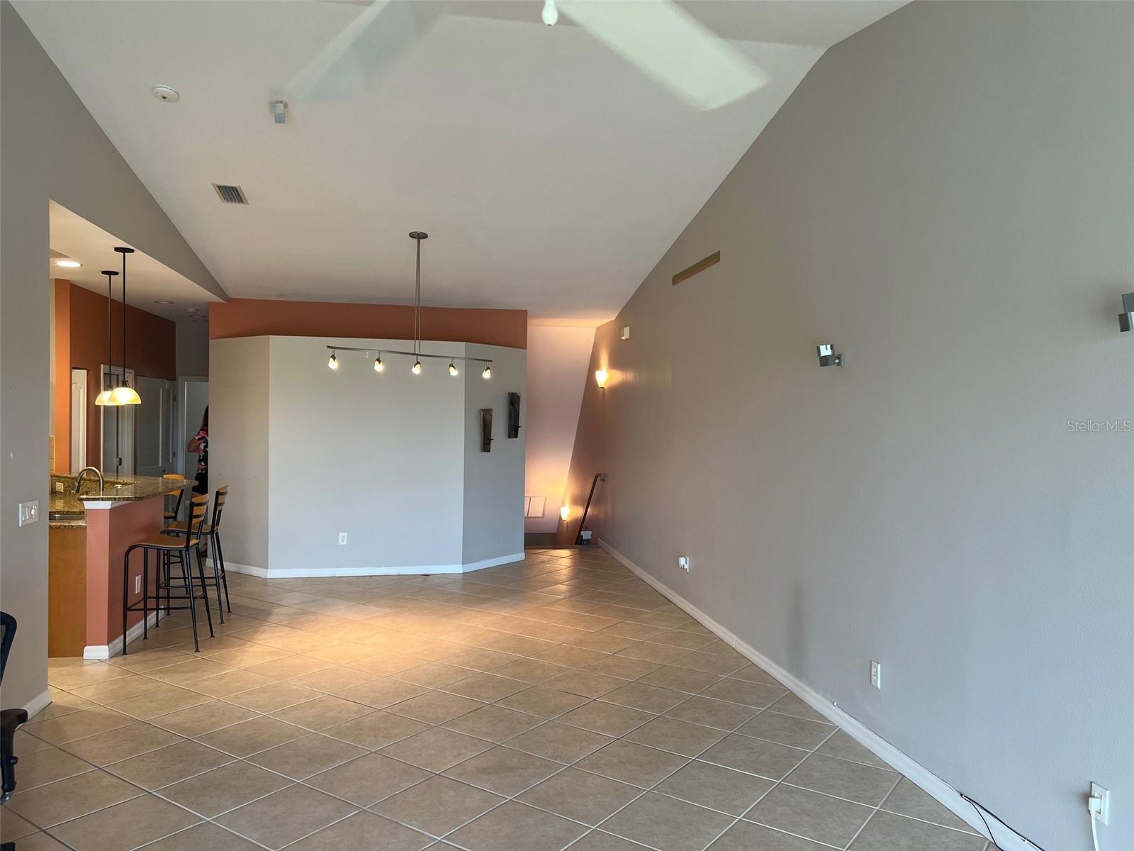 6444 7TH AVENUE CIRCLE W 6444