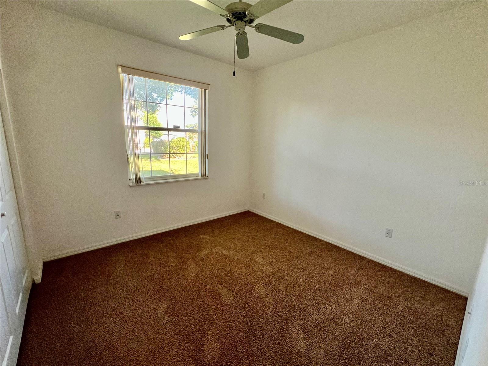 OAK RUN LINKSIDE - Residential