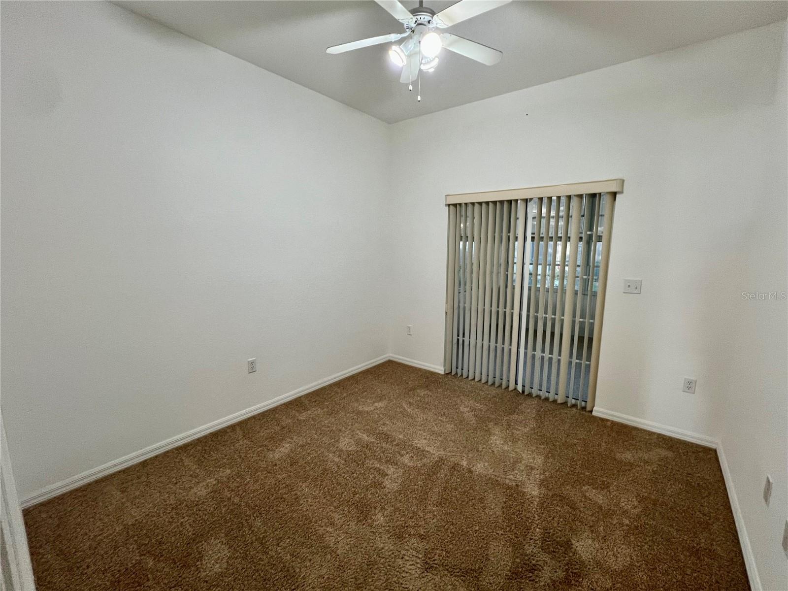 OAK RUN LINKSIDE - Residential