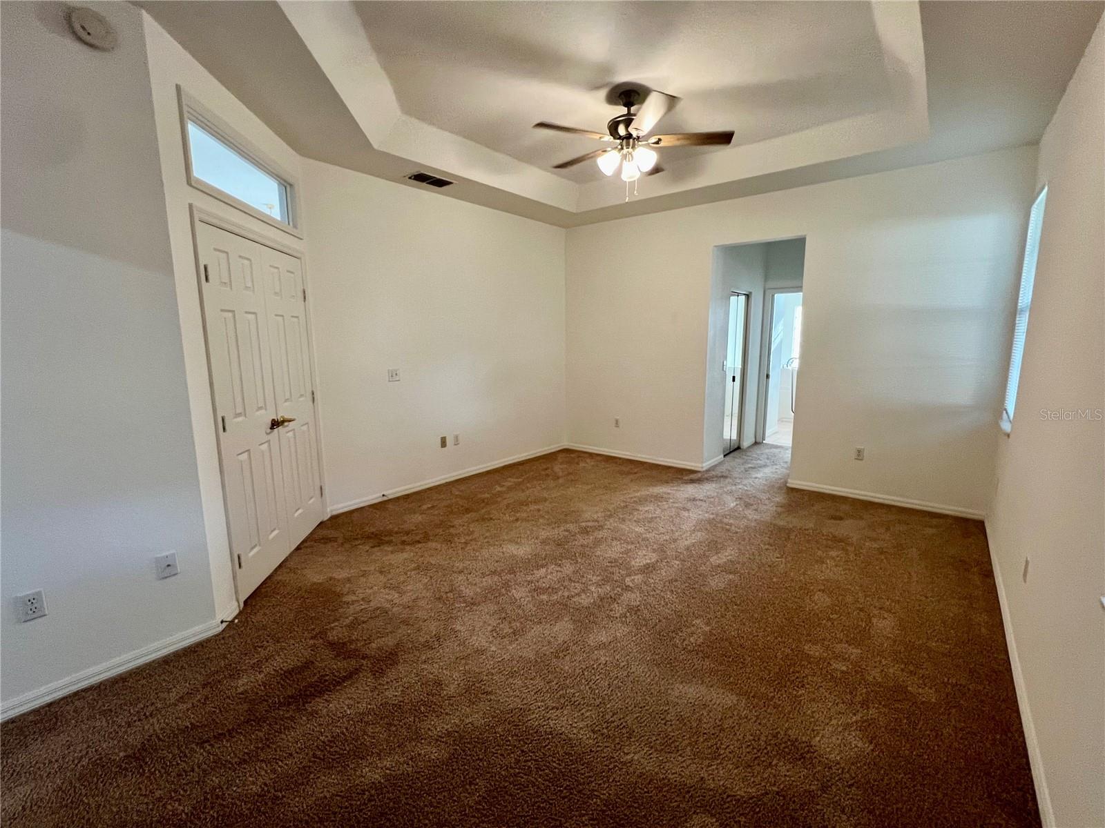 OAK RUN LINKSIDE - Residential
