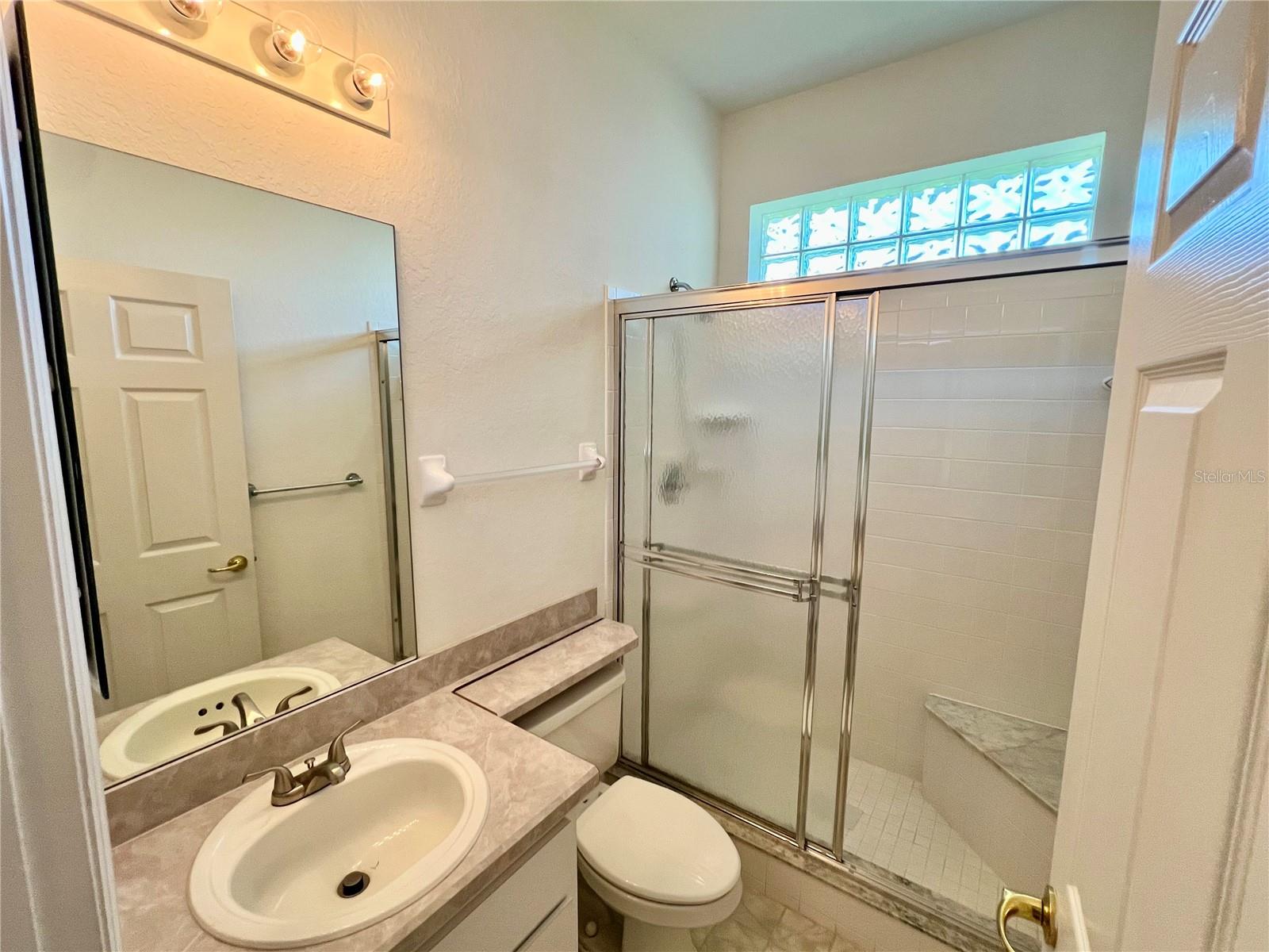 OAK RUN LINKSIDE - Residential