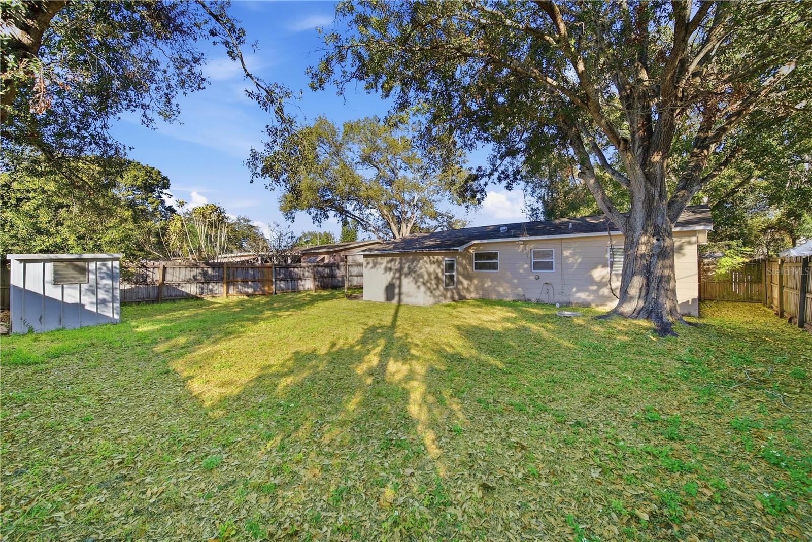 SEMINOLE GARDENS - Residential