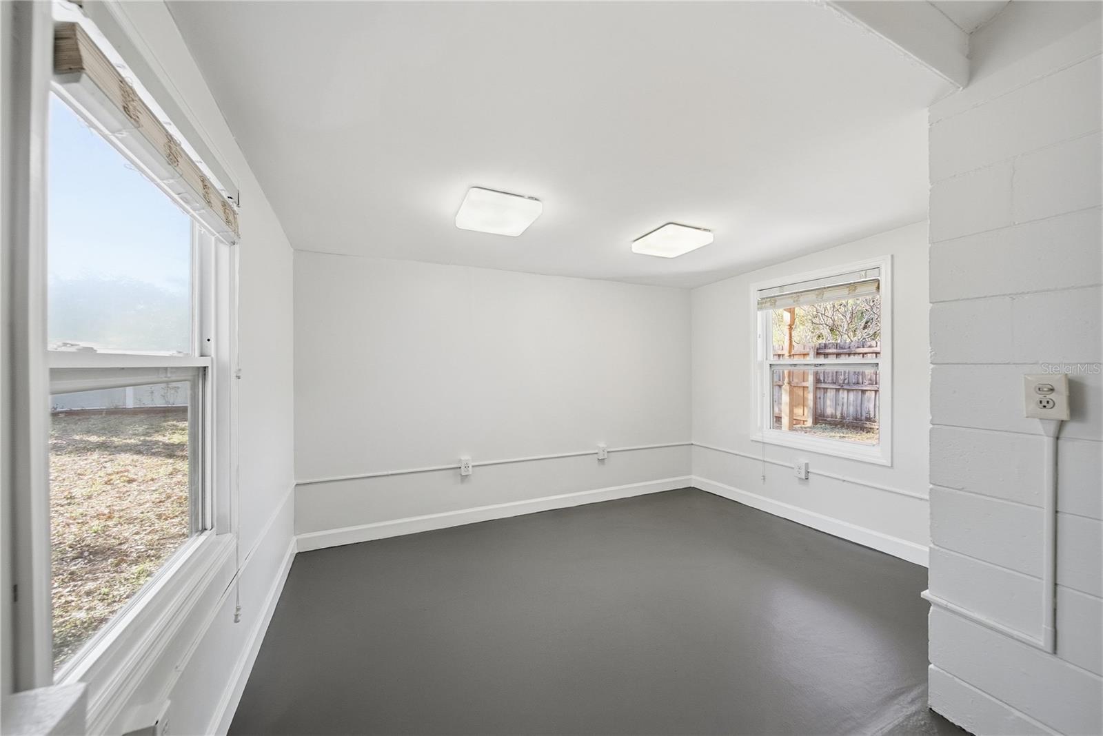 SEMINOLE GARDENS - Residential