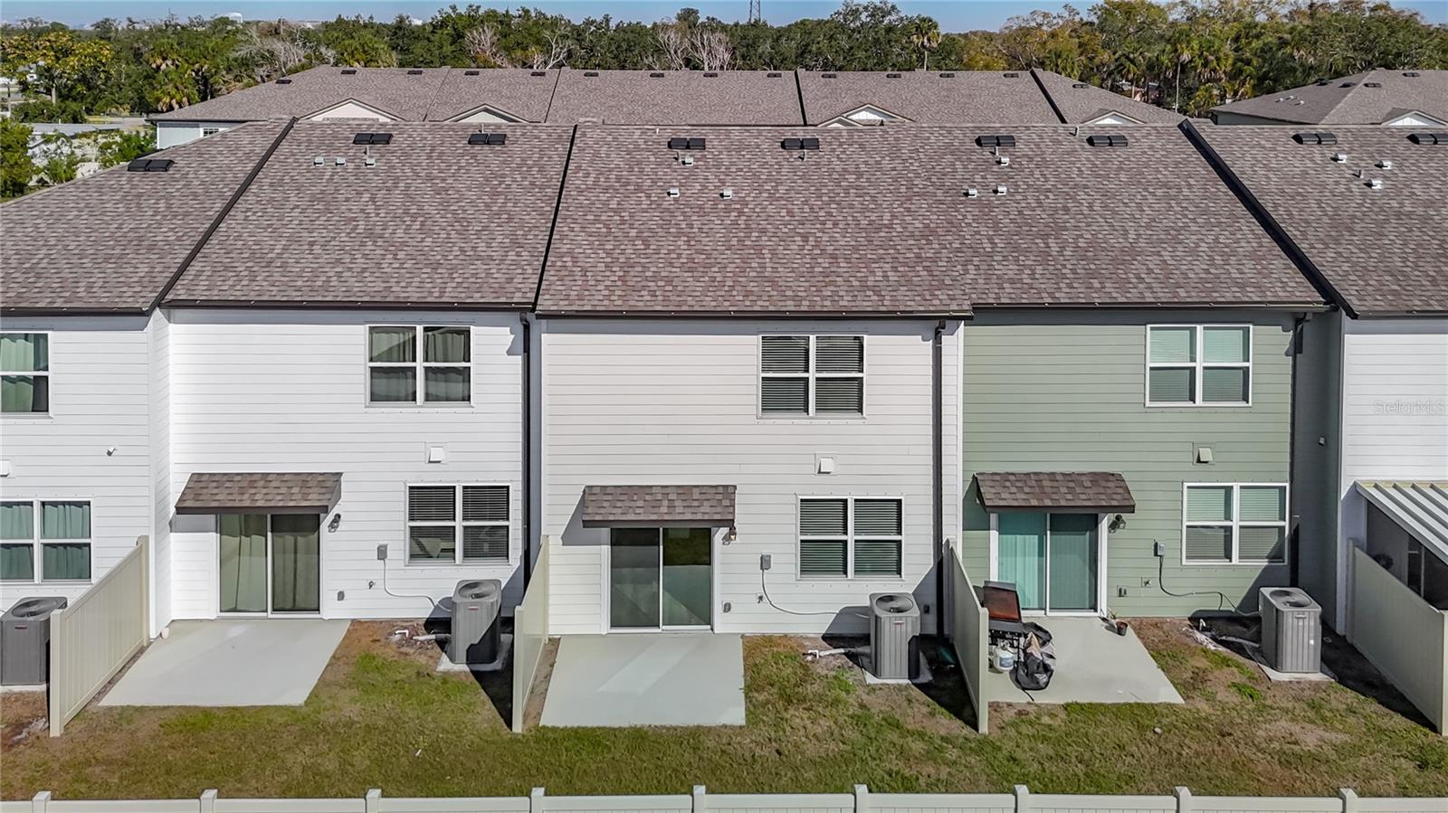 DUG CRK TWNHMS - Residential