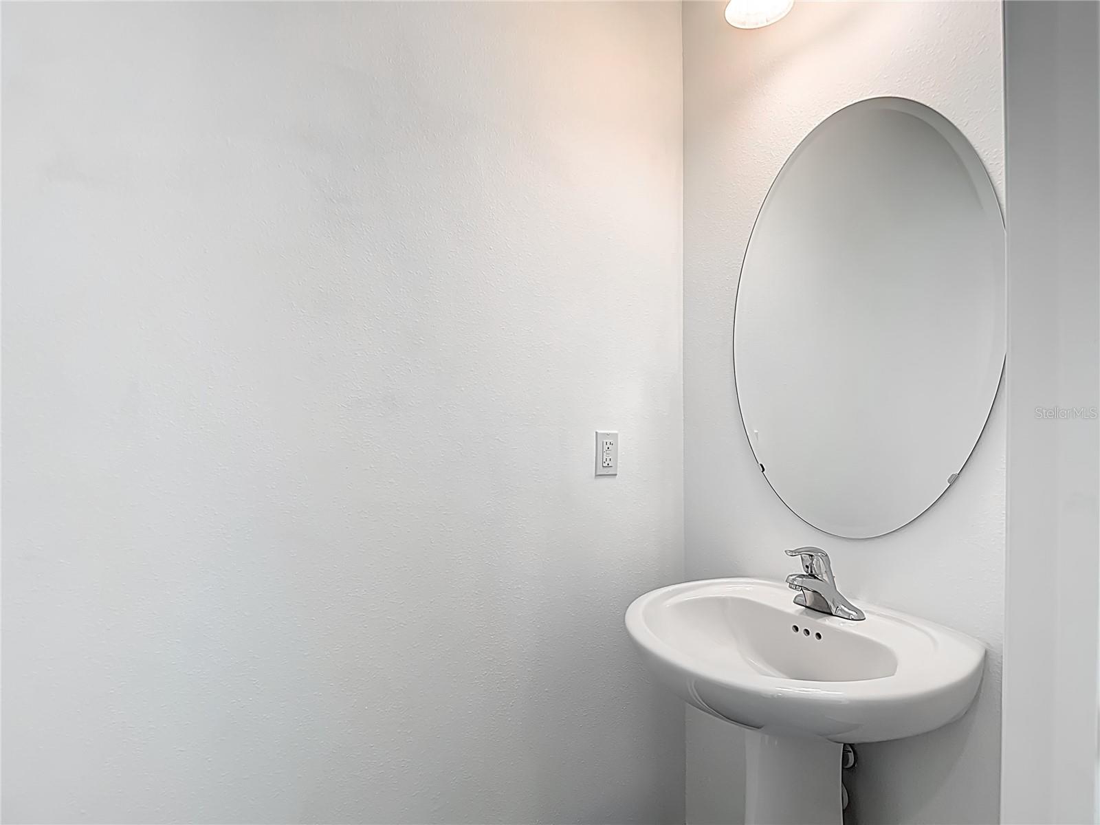 DUG CRK TWNHMS - Residential