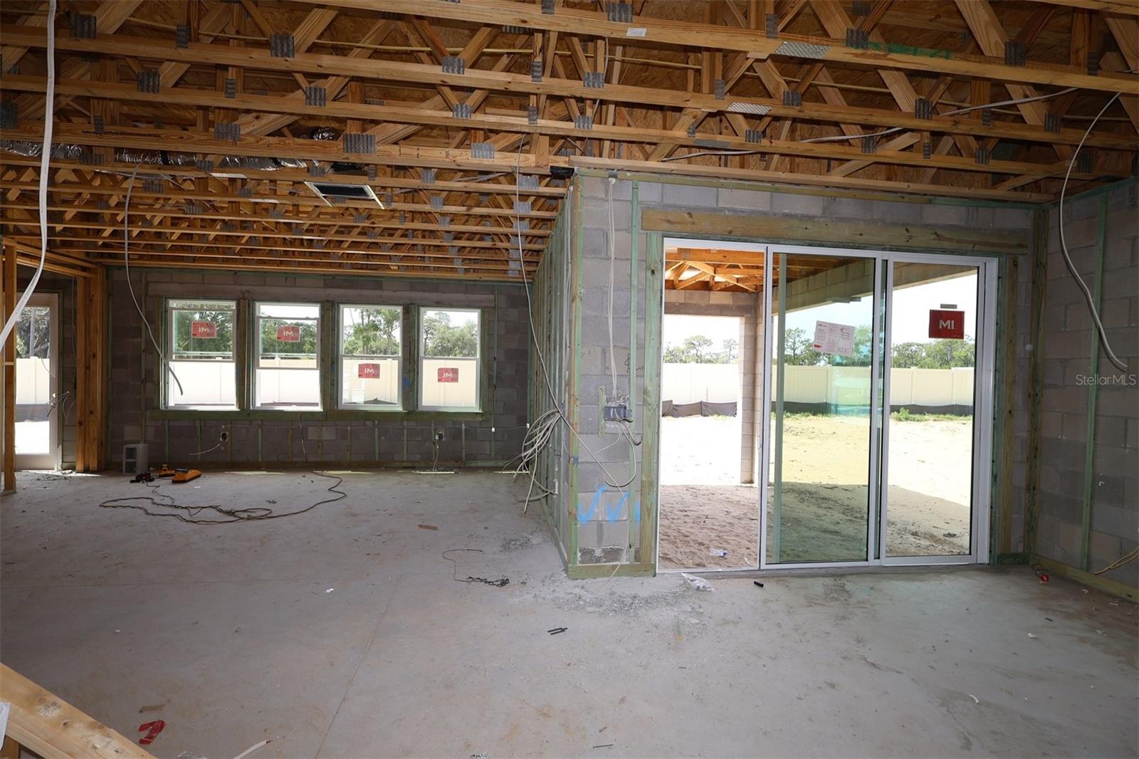 WILLOW RUN - Residential