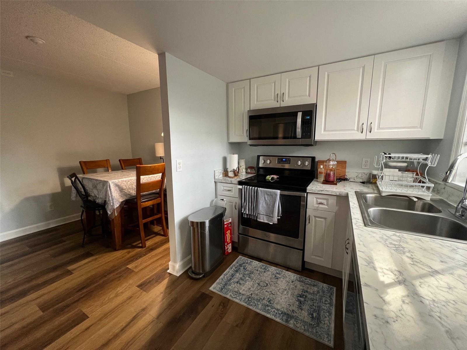 JAMESTOWN CONDO - Residential