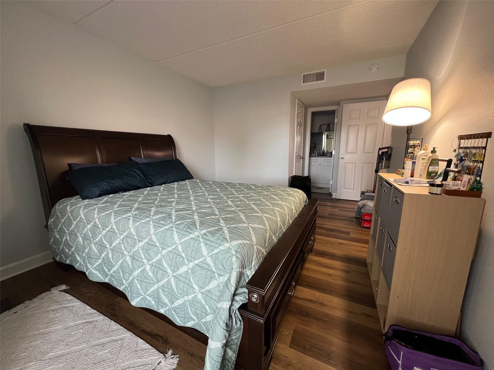 JAMESTOWN CONDO - Residential