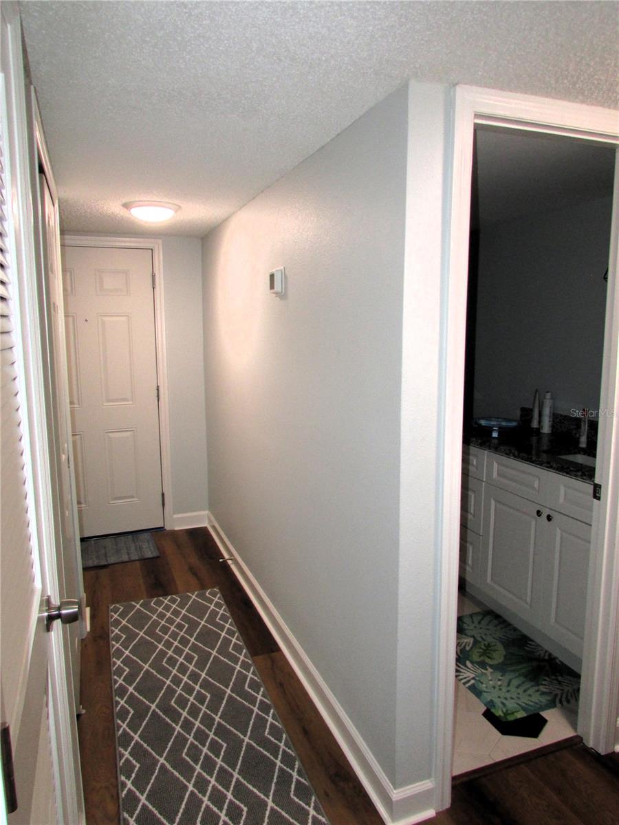 JAMESTOWN CONDO - Residential