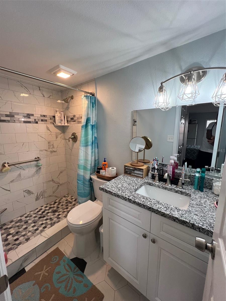 JAMESTOWN CONDO - Residential