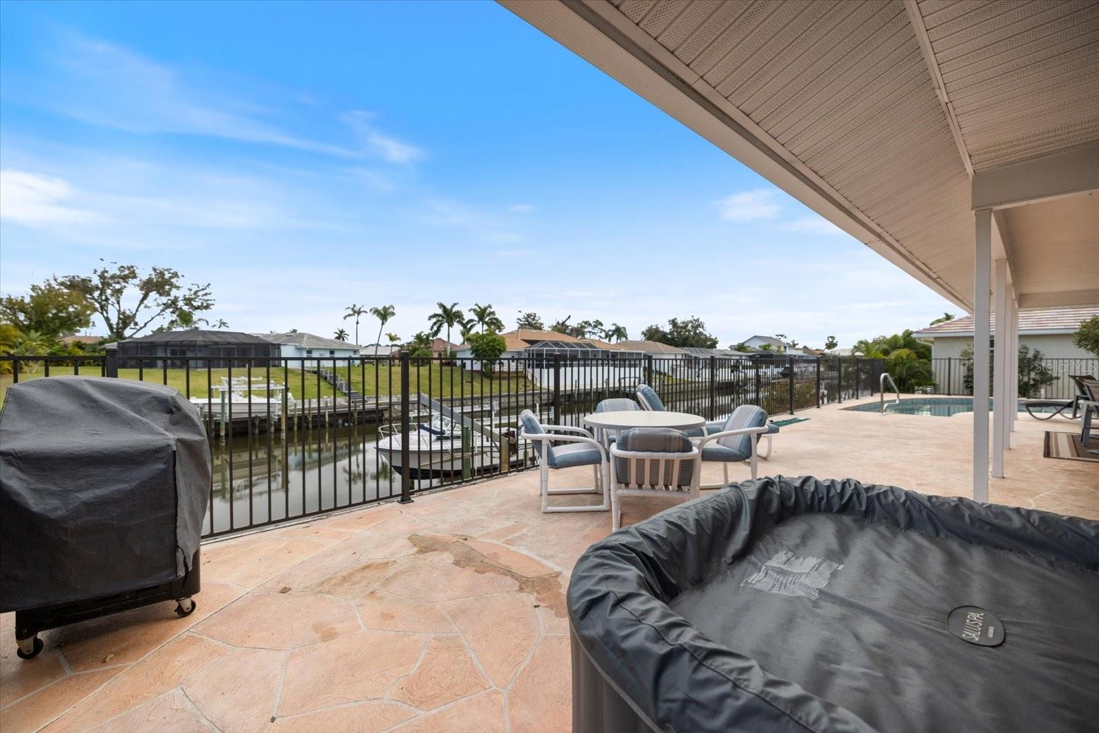 ENGLEWOOD ISLES SUB - Residential