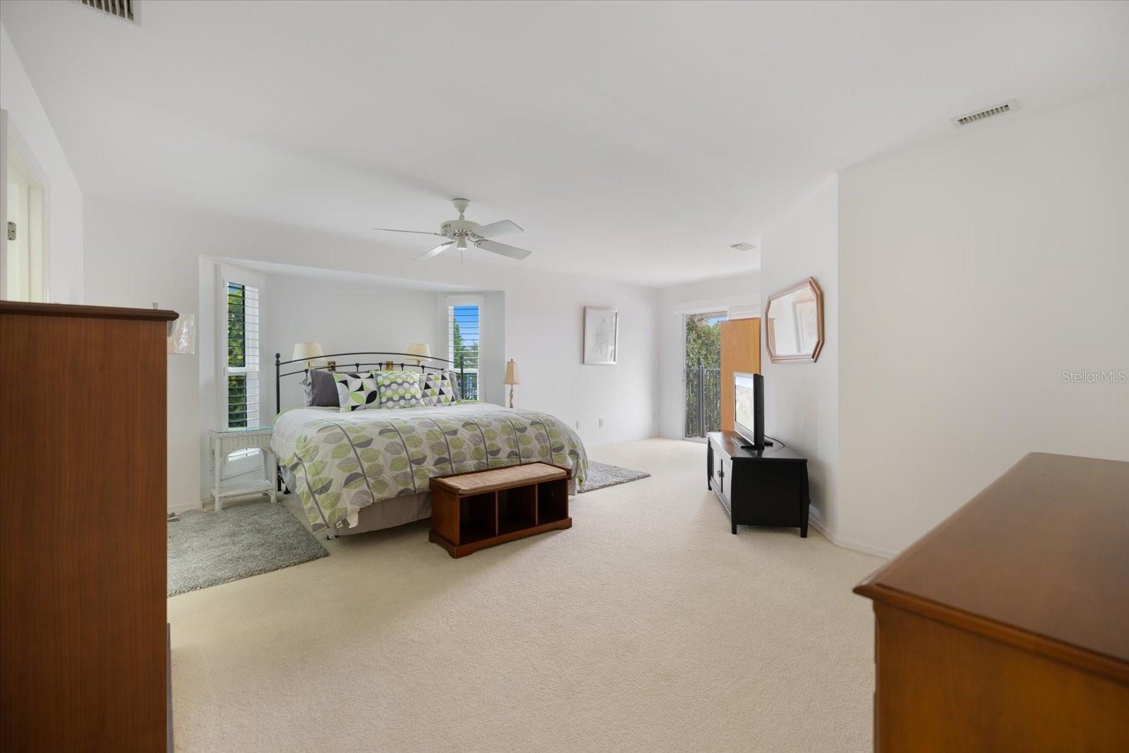 ENGLEWOOD ISLES SUB - Residential