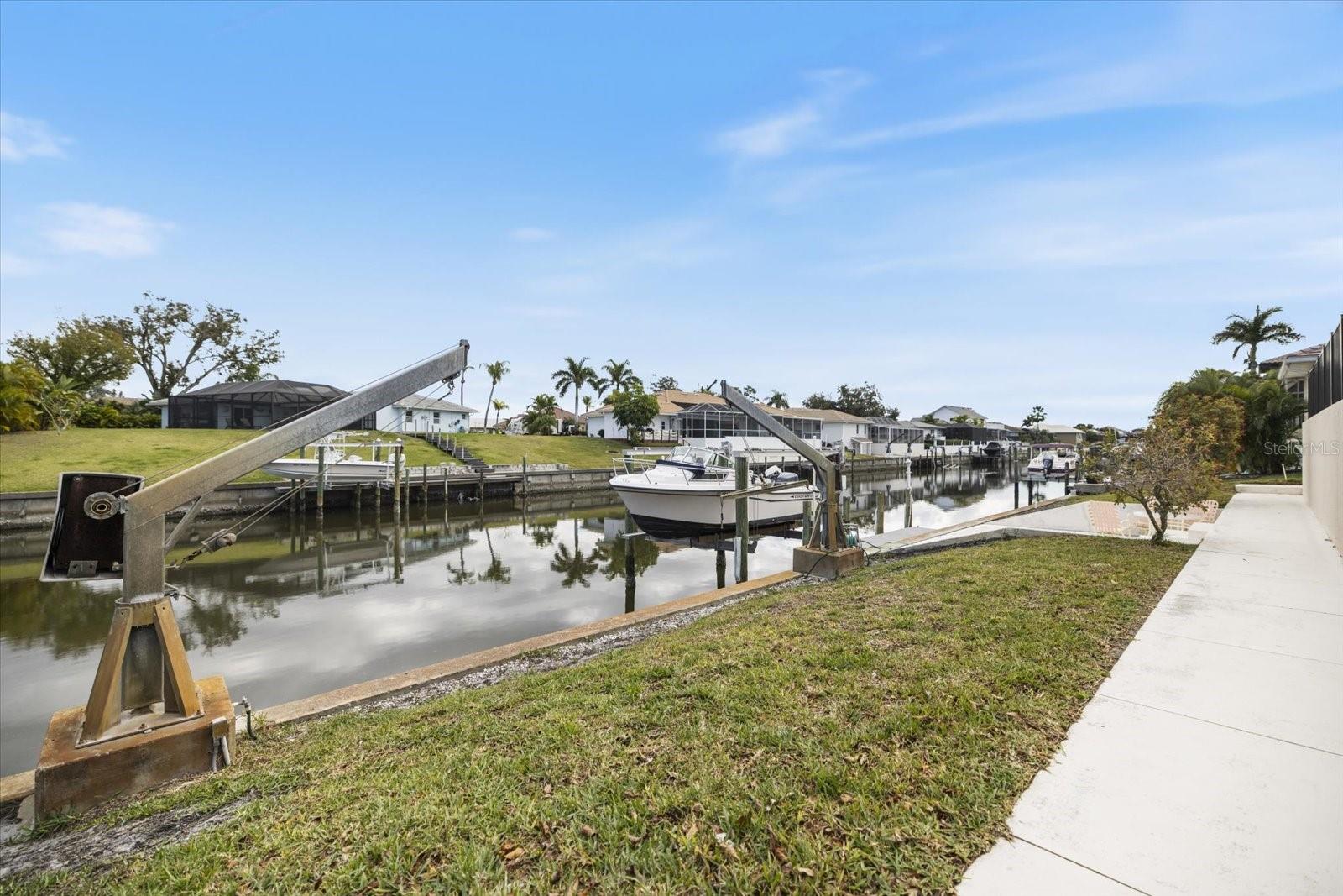 ENGLEWOOD ISLES SUB - Residential