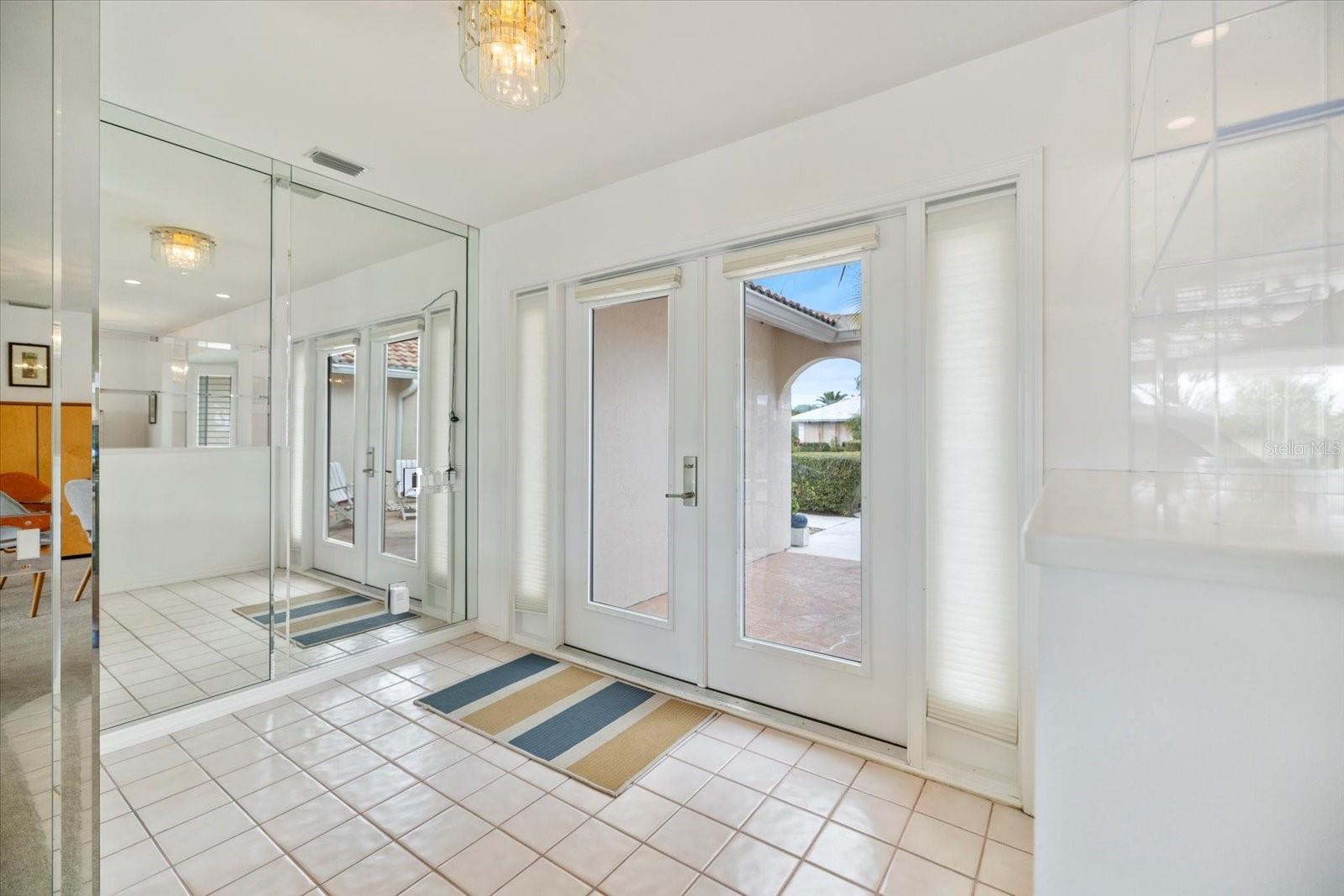 ENGLEWOOD ISLES SUB - Residential