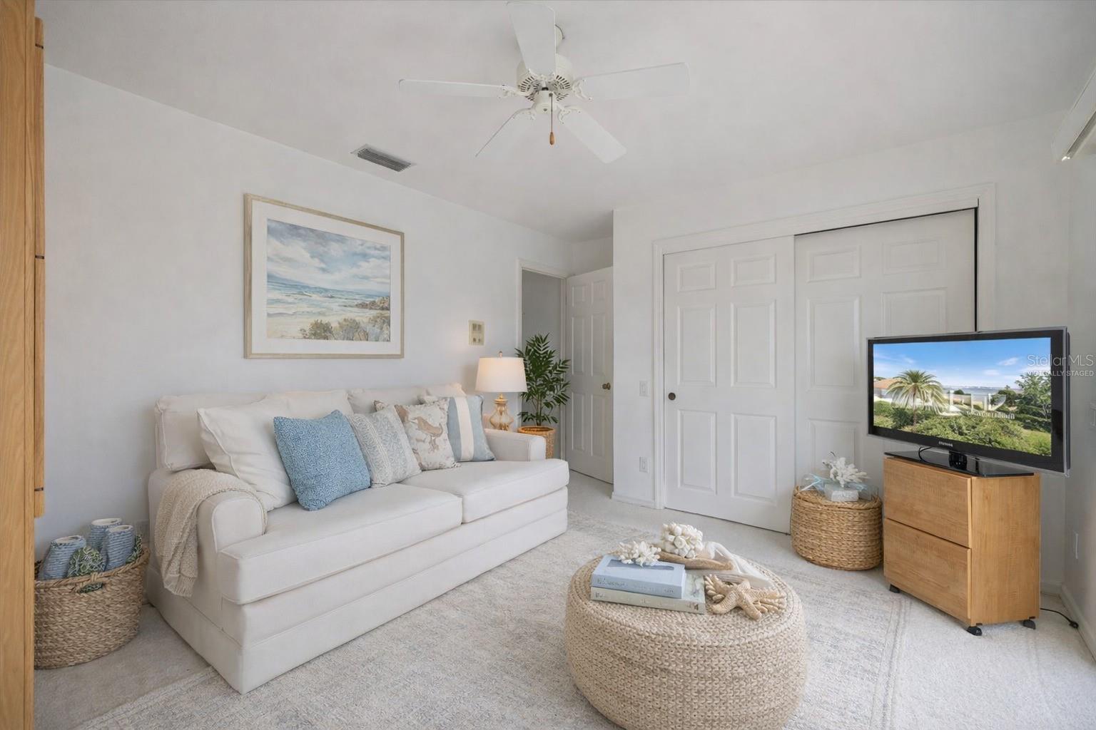 ENGLEWOOD ISLES SUB - Residential