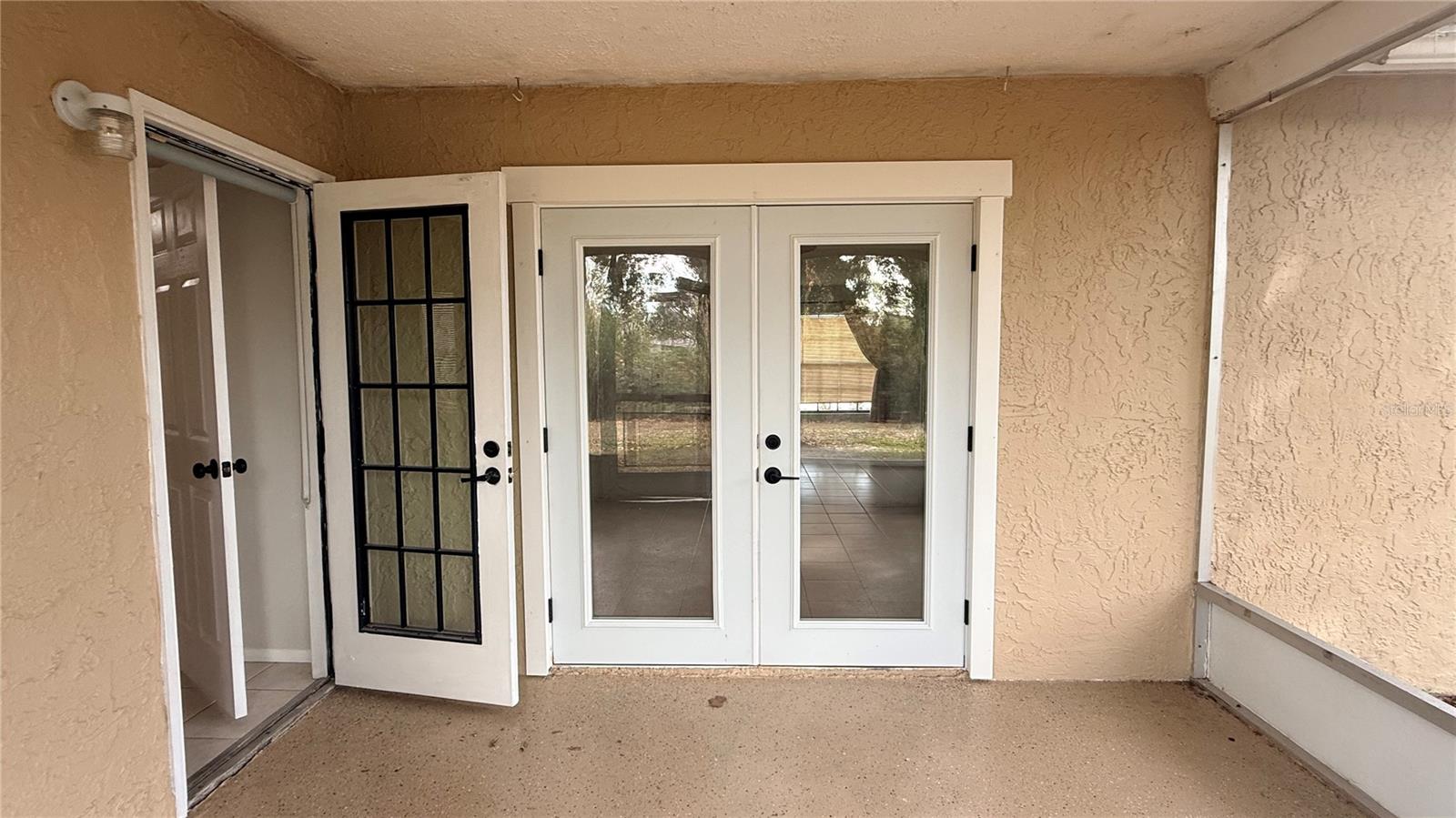 DEER PARK - Residential Lease