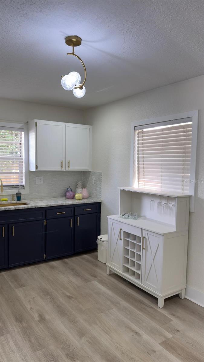 454 TAMPA OVERLOOK - Residential