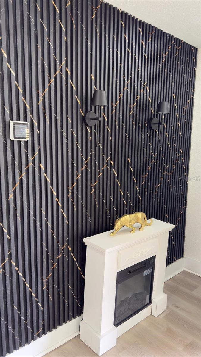 454 TAMPA OVERLOOK - Residential