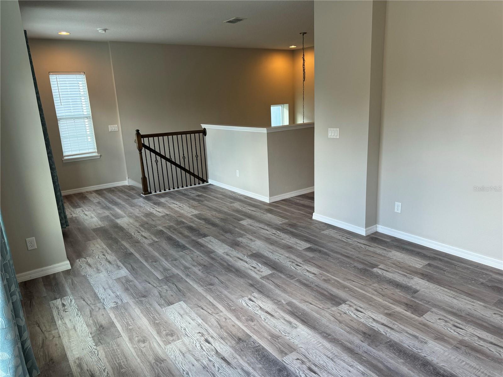 FISHHAWK RANCH WEST PH 1B/1C - Residential Lease