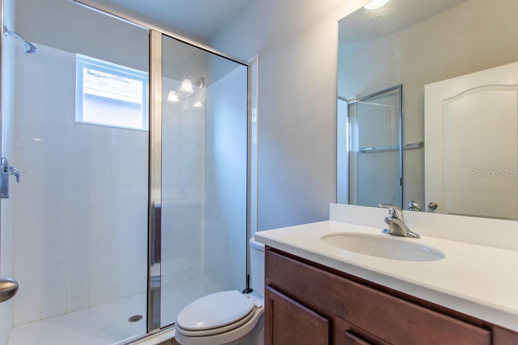 FISHHAWK RANCH WEST PH 1B/1C - Residential Lease