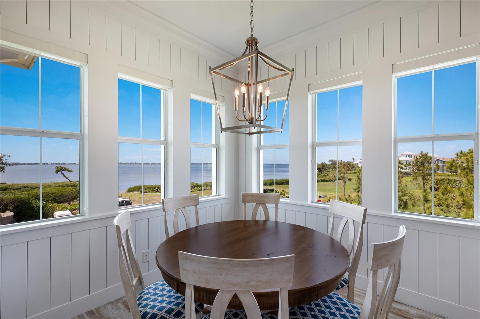 EDGEWATER WALK ON HARBOUR ISLE 5-36 - Residential